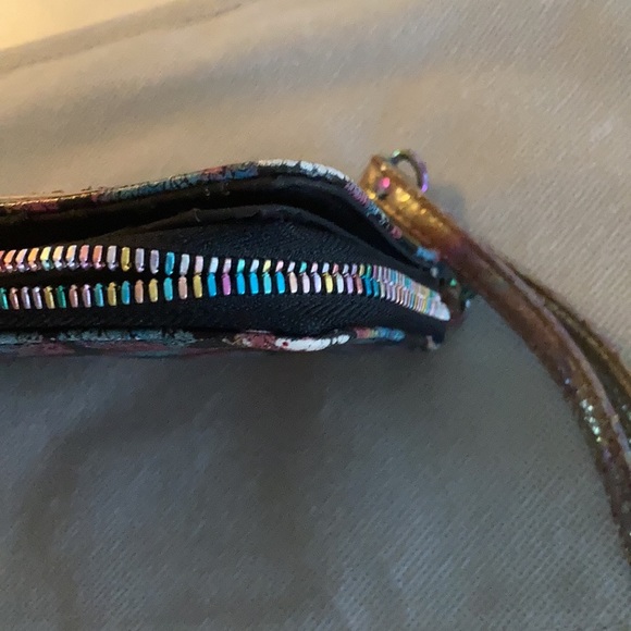 💀Previously loved Skull Clutch Wallet ☠️ - Picture 9 of 11